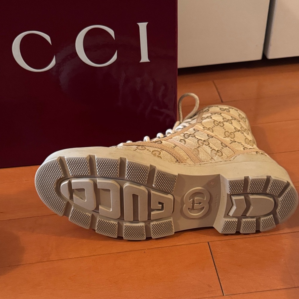 Gucci Beige Monogram High-Top Combat Boots - Picture 3 of 4